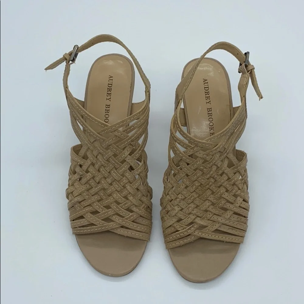 Audrey Brooke Womens Tan Woven Leather Slingback Heel Sandals Size 7-1/2 M - Picture 2 of 9